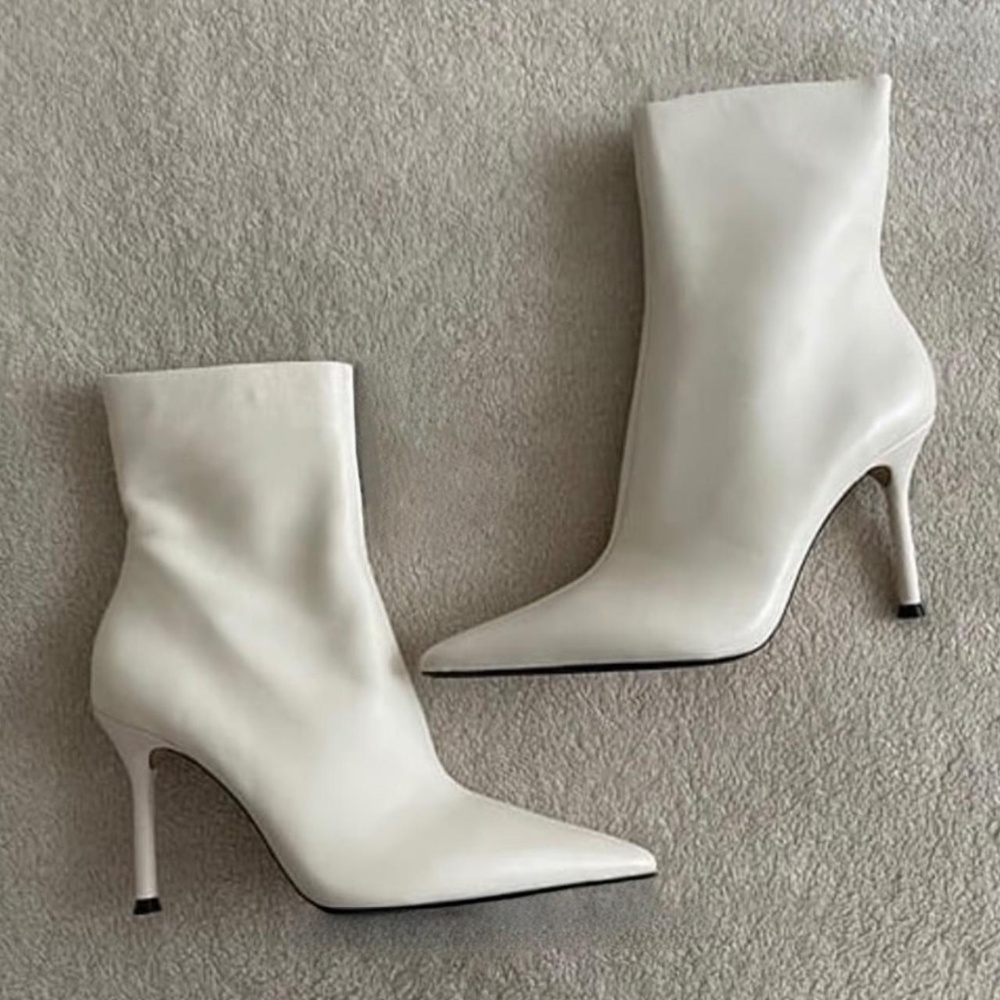 Zara Leather Pointed Toe Boots in Ecru
